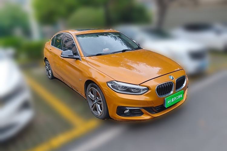 Used BMW 1 Series 2017 118i Sport Edition Front Right 45 Deg