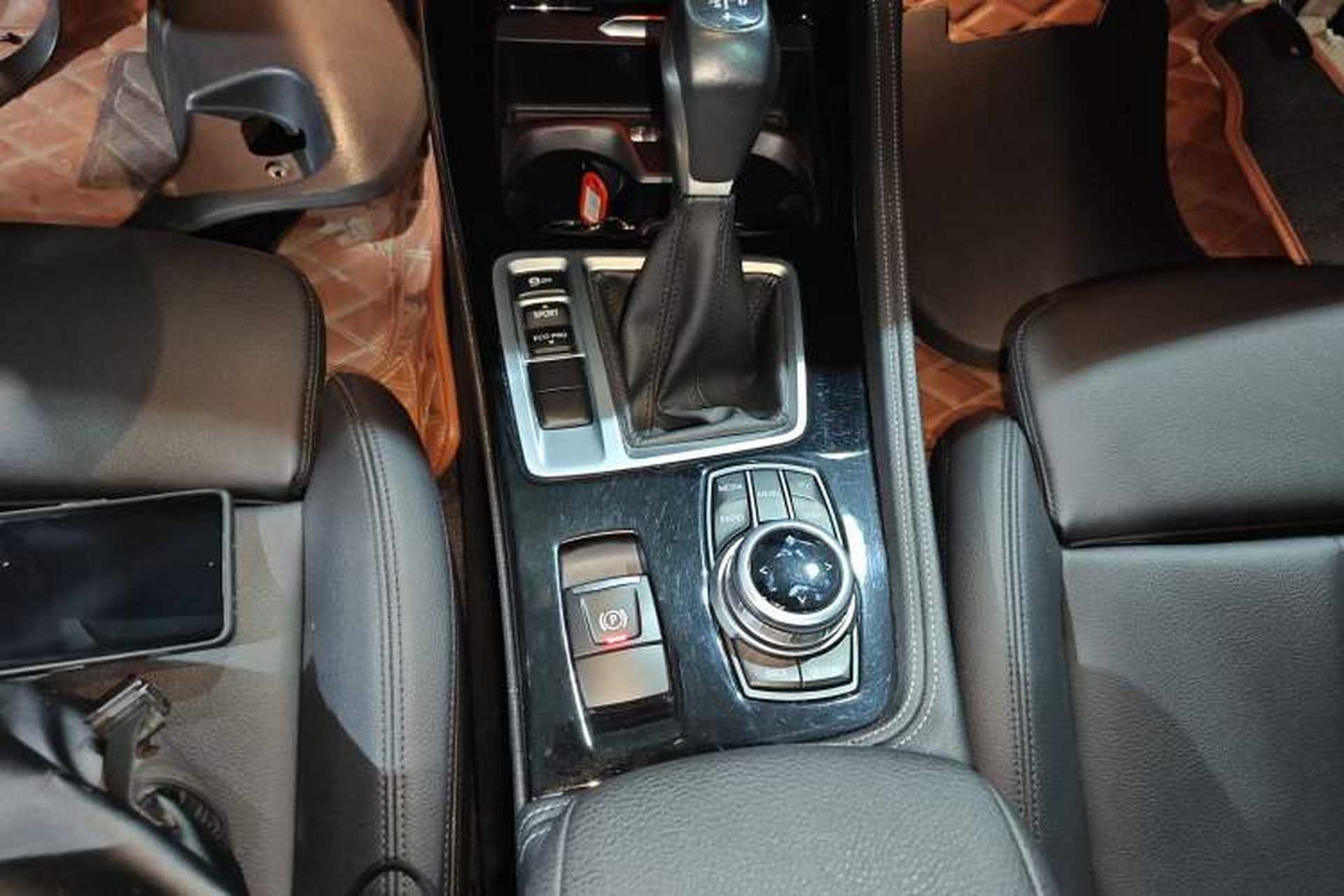 Used BMW 1 Series 2017 120i Design Package Model Gear Lever