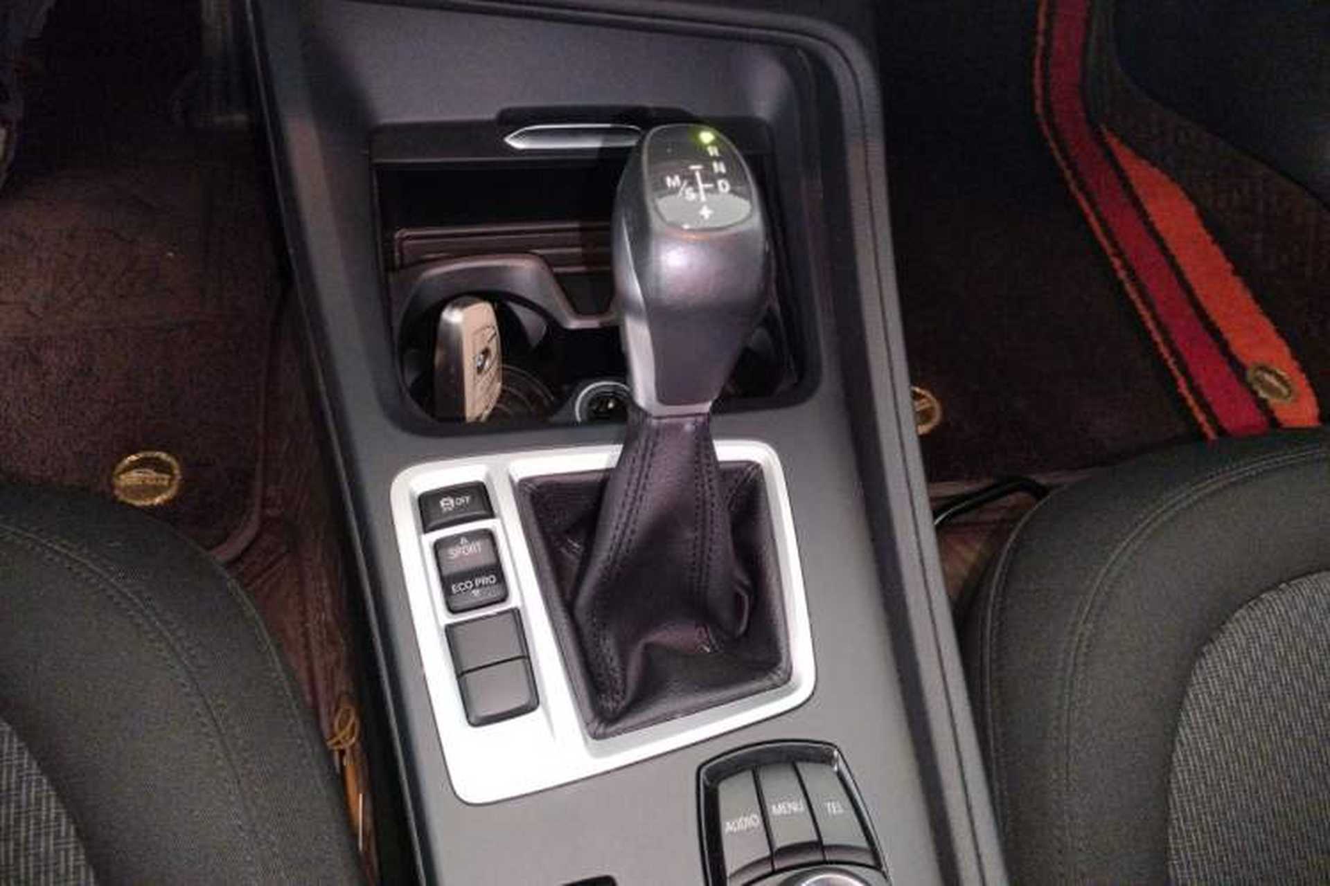 Used BMW 1 Series 2017 118i Fashion Model Gear Lever
