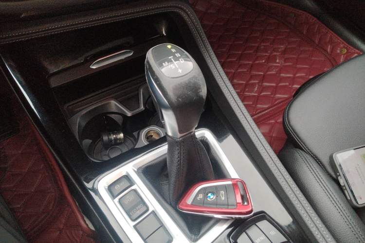 Used BMW 1 Series 2017 118i Sport Edition Gear Lever