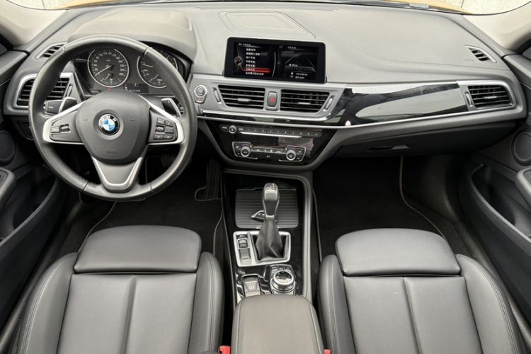 Used BMW 1 Series 2017 120i Design Package Model Interior 3