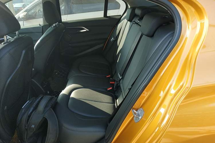 Used BMW 1 Series 2017 120i Design Package Model Interior 4