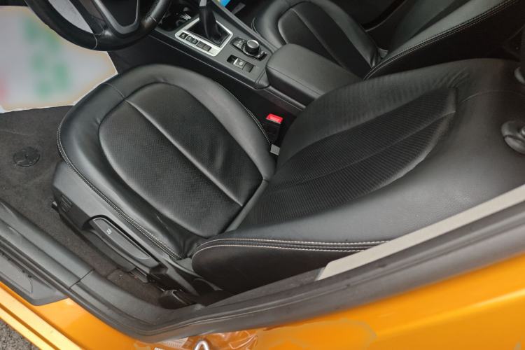 Used BMW 1 Series 2017 118i Fashion Model Left Front Seat