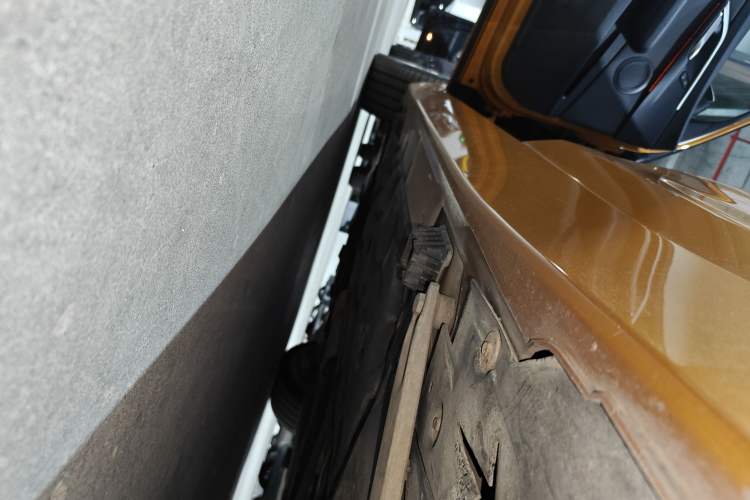 Used BMW 1 Series 2017 120i Design Package Model Left Side Sill