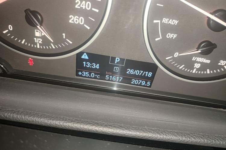 Used BMW 1 Series 2017 118i Sport Edition Odometer Close Up
