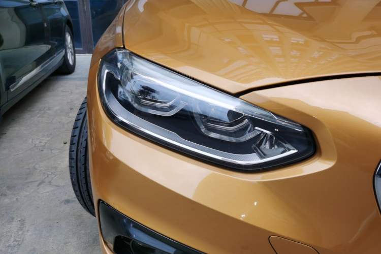 Used BMW 1 Series 2017 118i Sport Edition Right Front Headlight