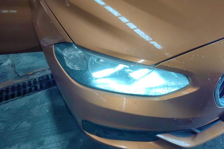 Used BMW 1 Series 2017 118i Fashion Model Right Front Headlight