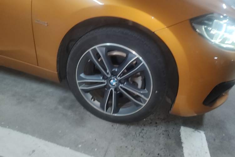 Used BMW 1 Series 2017 118i Sport Edition Right Front Wheel Hub