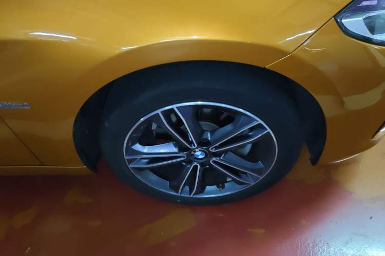 Used BMW 1 Series 2017 118i Sport Edition Right Front Wheel Hub