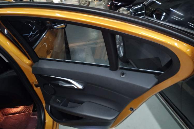 Used BMW 1 Series 2017 120i Design Package Model Right Rear Door Interior