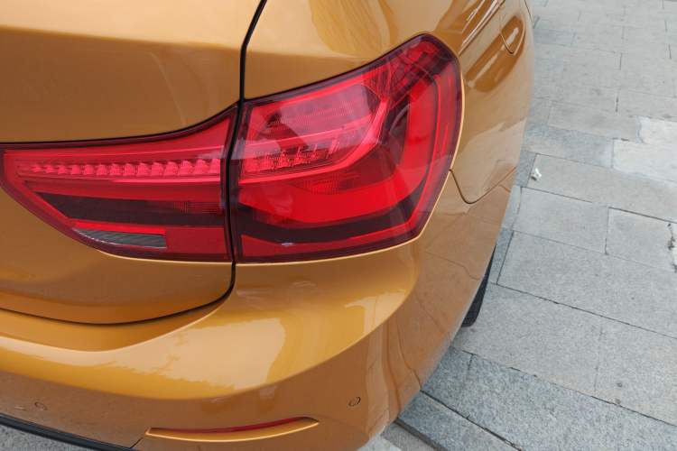 Used BMW 1 Series 2017 118i Sport Edition Right Rear Taillight