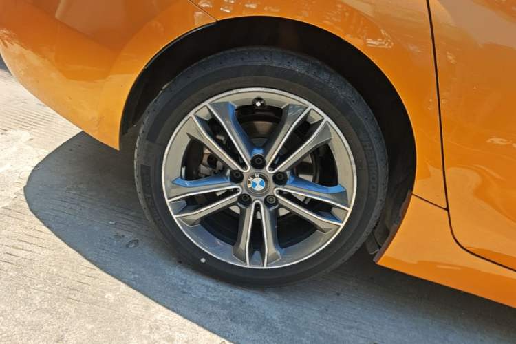 Used BMW 1 Series 2017 118i Sport Edition Right Rear Wheel Hub