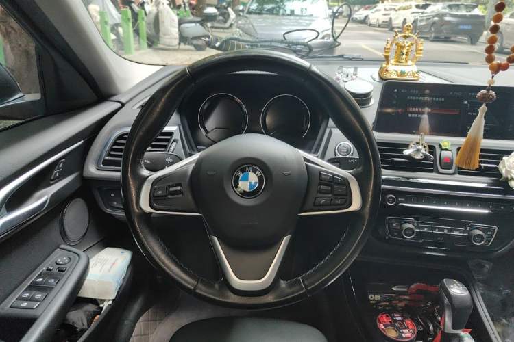 Used BMW 1 Series 2017 118i Design Package Model Steering Wheel