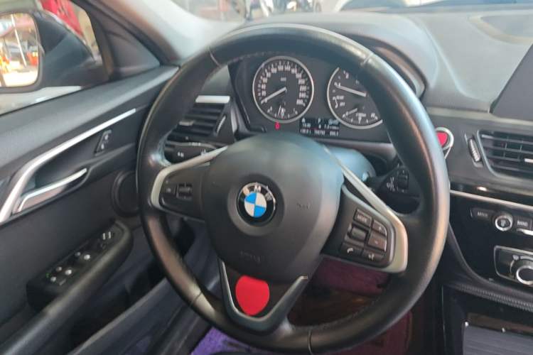 Used BMW 1 Series 2017 118i Sport Edition Steering Wheel