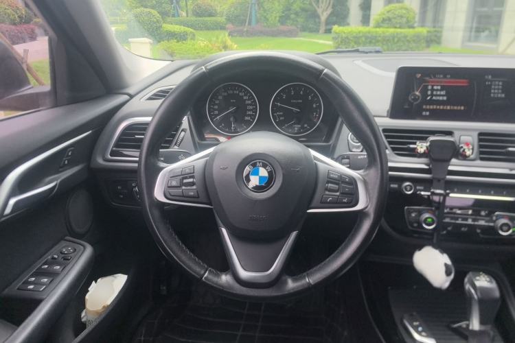Used BMW 1 Series 2017 118i Design Package Model Steering Wheel