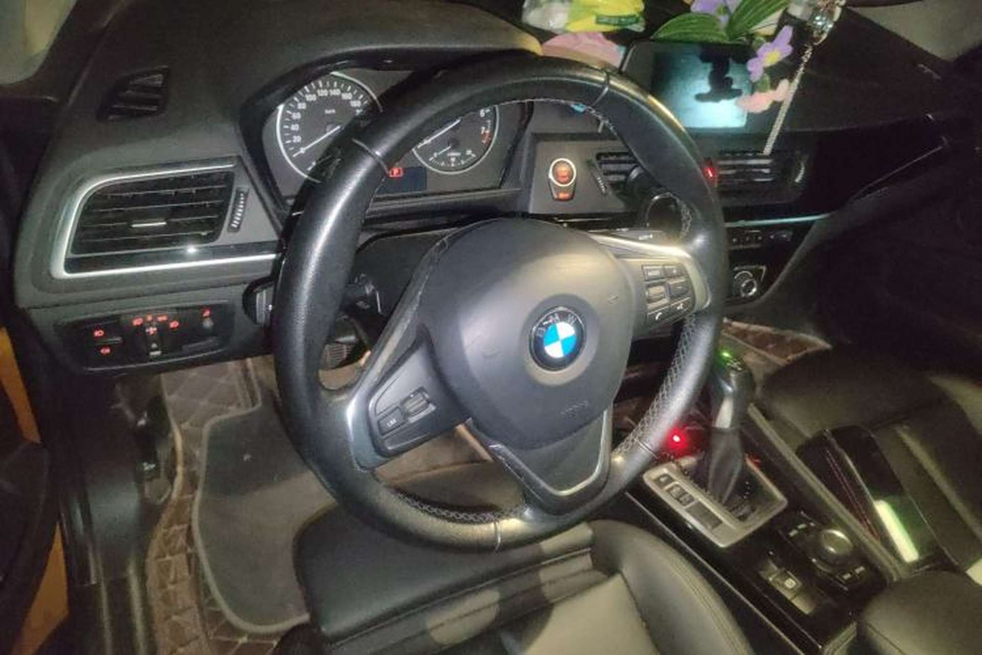 Used BMW 1 Series 2017 118i Sport Edition Steering Wheel