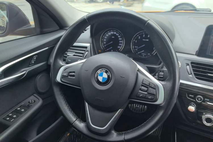 Used BMW 1 Series 2017 118i Sport Edition Steering Wheel