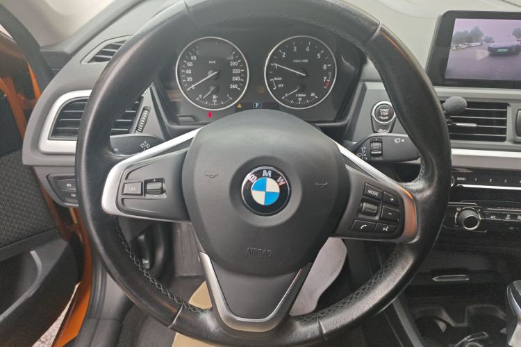 Used BMW 1 Series 2017 118i Fashion Model Steering Wheel