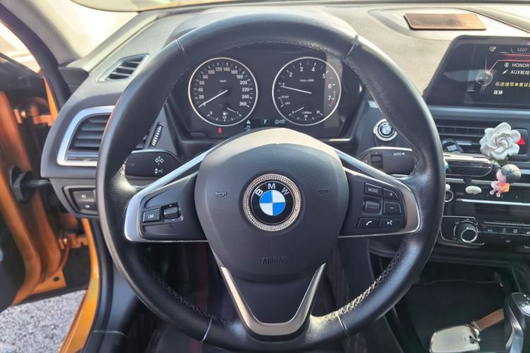 Used BMW 1 Series 2017 118i Sport Edition Steering Wheel