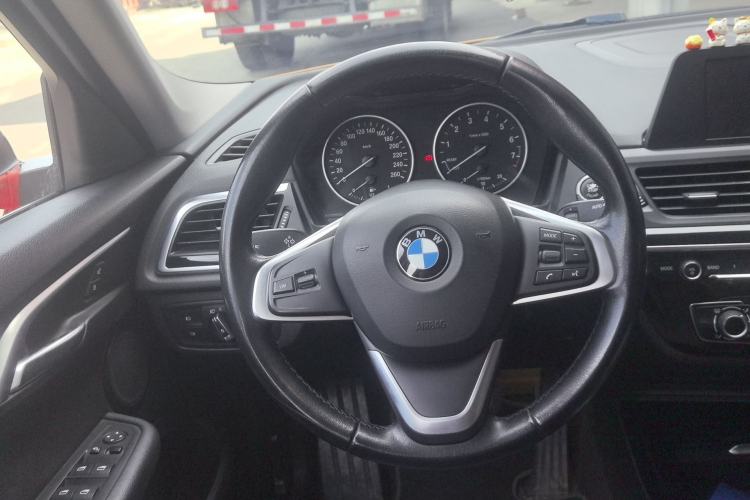 Used BMW 1 Series 2017 118i Sport Edition Steering Wheel