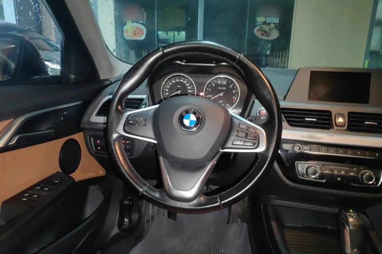 Used BMW 1 Series 2017 118i Fashion Model Steering Wheel