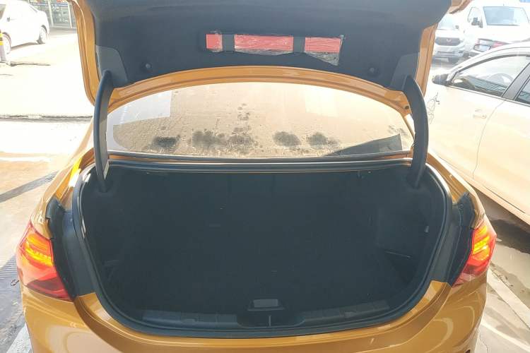 Used BMW 1 Series 2017 120i Design Package Model Trunk