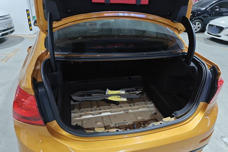 Used BMW 1 Series 2017 120i Design Package Model Trunk