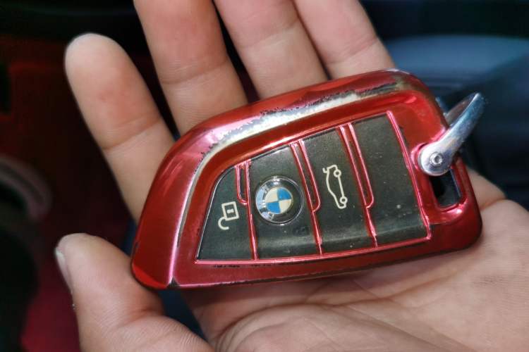 Used BMW 1 Series 2017 118i Sport Edition Vehicle Key