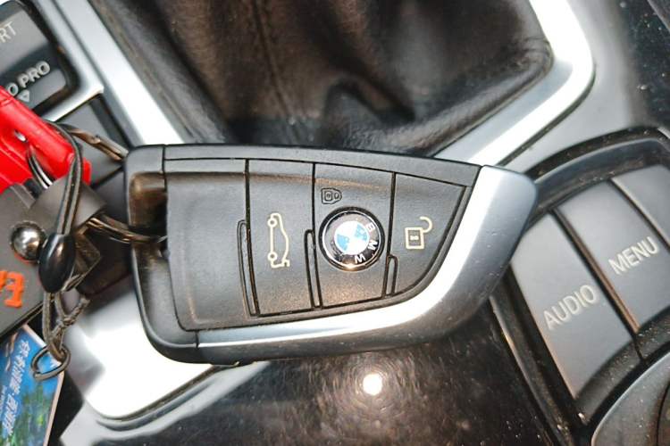 Used BMW 1 Series 2017 118i Sport Edition Vehicle Key