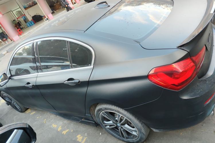Used BMW 1 Series 2018 118i Sport Edition Exterior 3