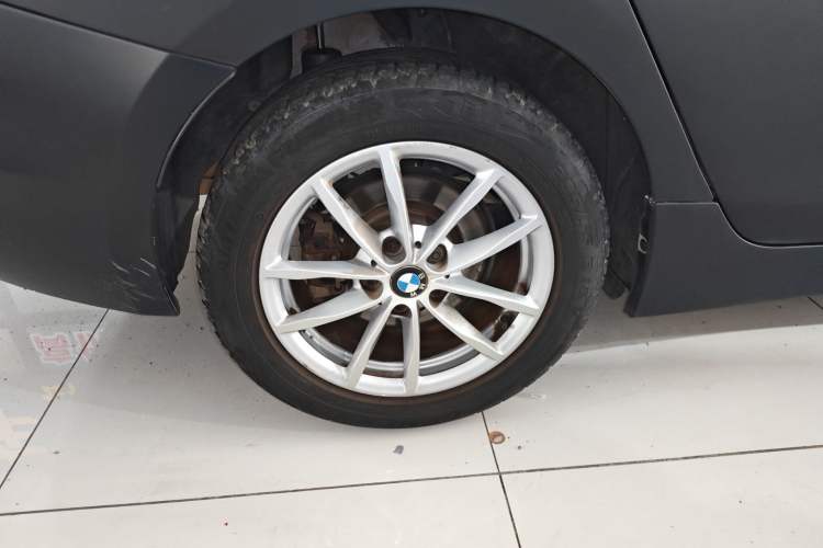 Used BMW 1 Series 2018 118i Fashion Model Exterior 3