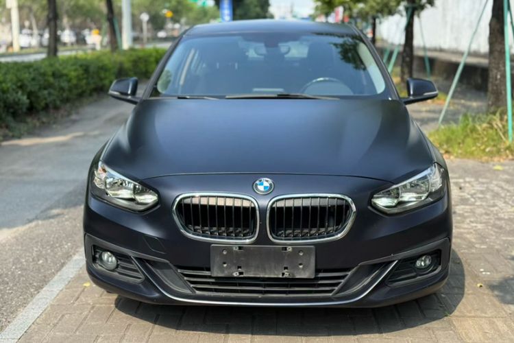 Used BMW 1 Series 2018 118i Fashion Model Exterior 5
