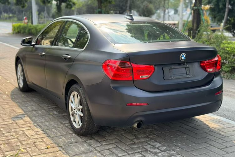 Used BMW 1 Series 2018 118i Fashion Model Exterior 6