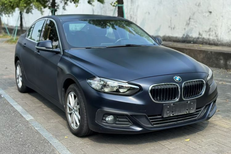 Used BMW 1 Series 2018 118i Fashion Model Exterior 7