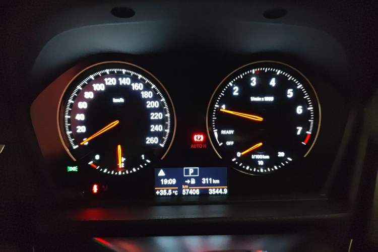 Used BMW 1 Series 2018 118i Sport Edition Instrument Cluster