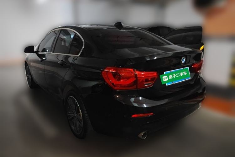 Used BMW 1 Series 2018 118i Sport Edition Rear Left 45 Deg