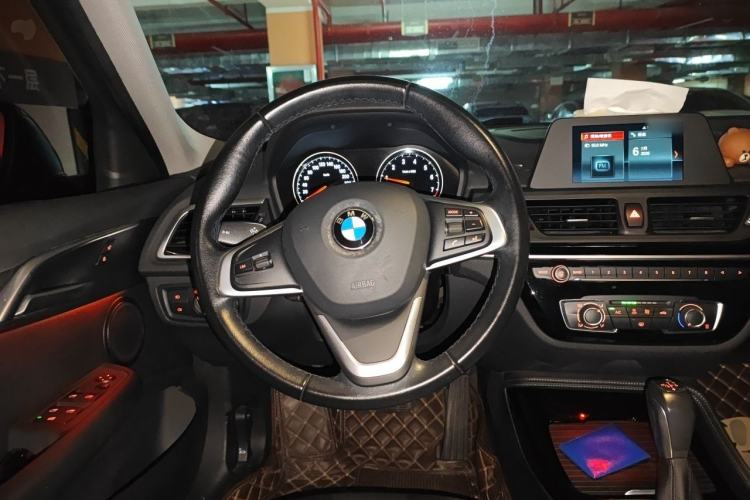 Used BMW 1 Series 2018 118i Sport Edition Steering Wheel