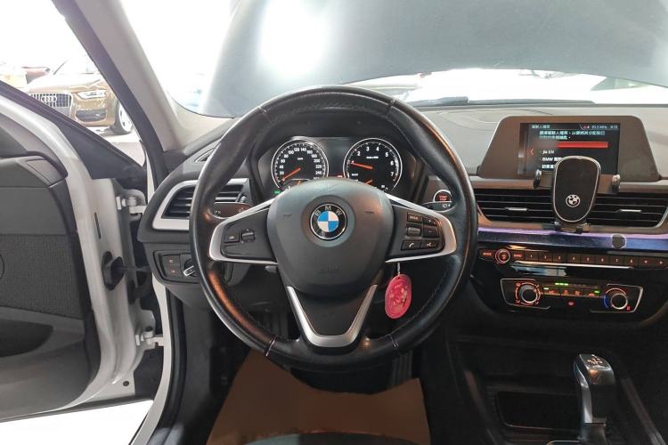 Used BMW 1 Series 2018 118i Fashion Model Steering Wheel