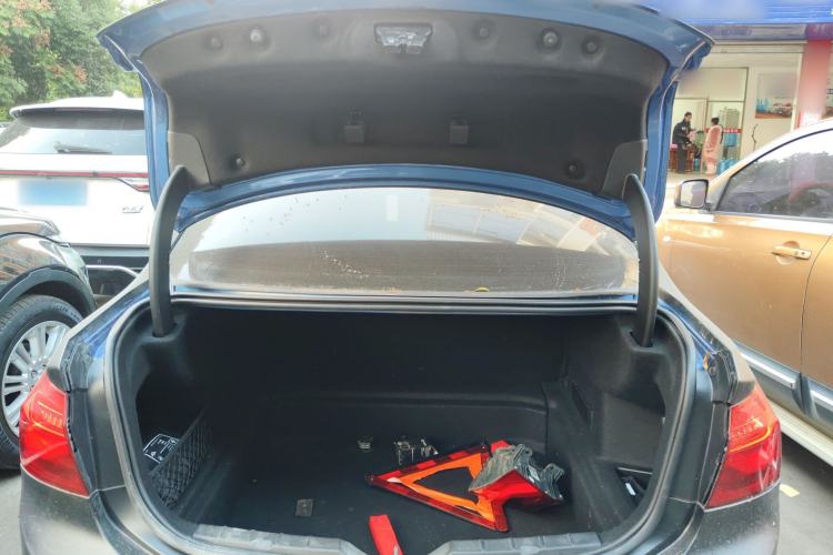 Used BMW 1 Series 2018 118i Sport Edition Trunk