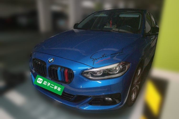 Used BMW 1 Series 2018 120i Design Package Model Guazi used car, China used car export, Used car for sale, Used BMW cars, Cheapest cars for sale