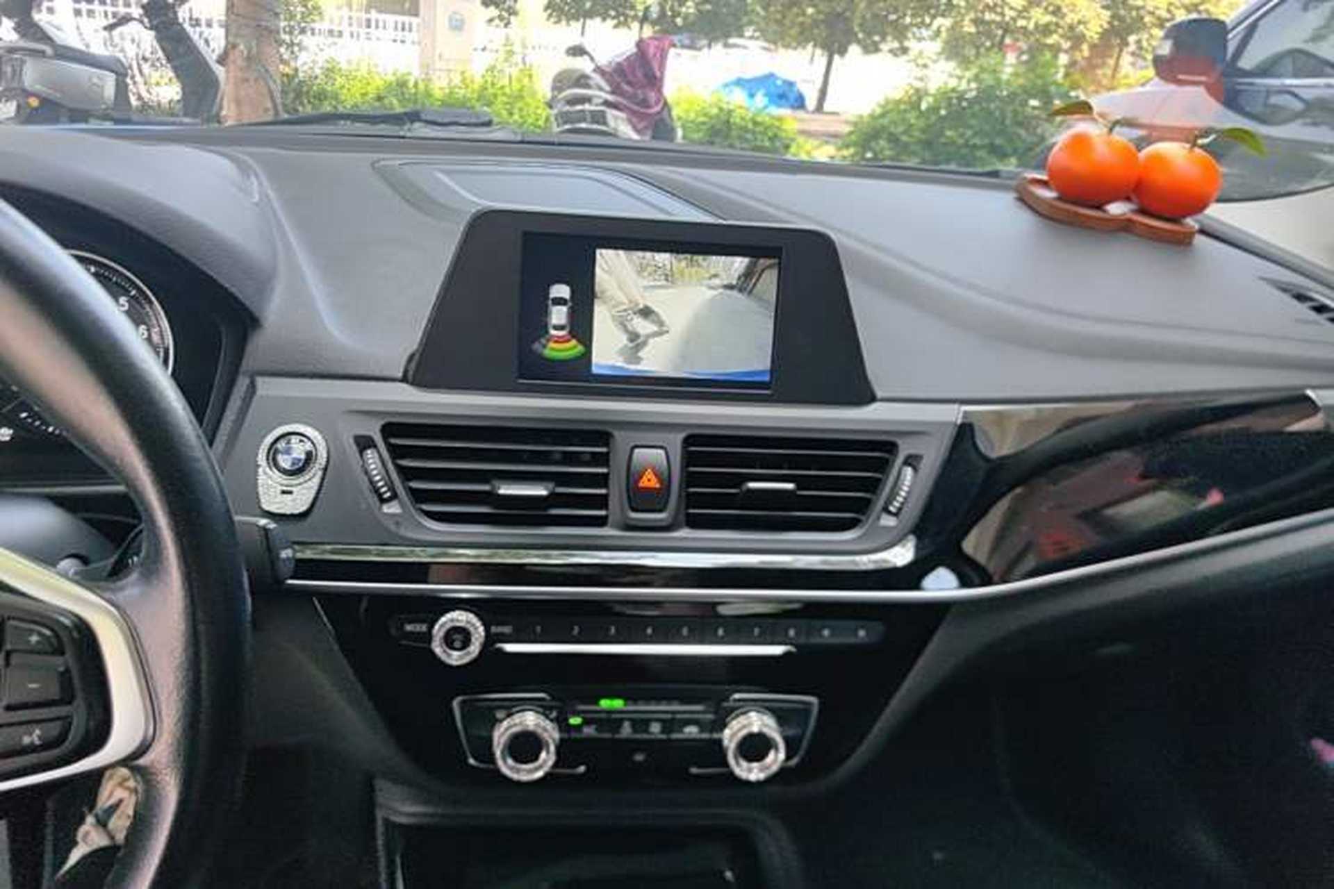 Used BMW 1 Series 2018 118i Sport Edition Audio And AC Panel