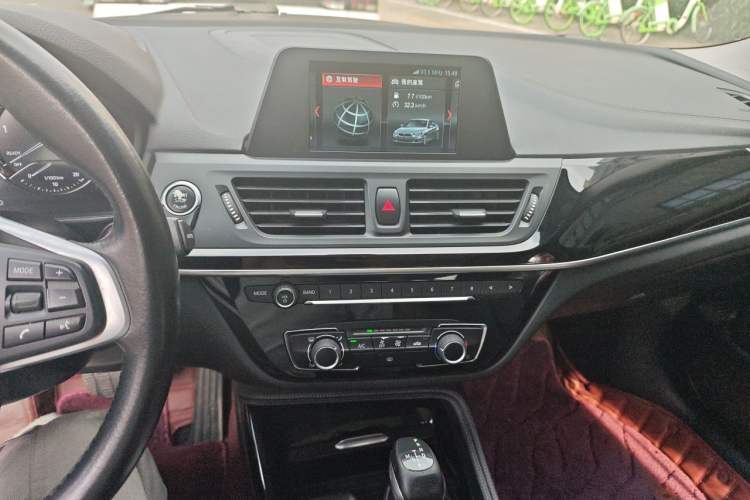 Used BMW 1 Series 2018 Facelifted 118i Sport Edition Audio And AC Panel
