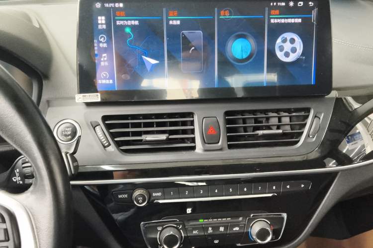 Used BMW 1 Series 2018 118i Sport Edition Audio And AC Panel