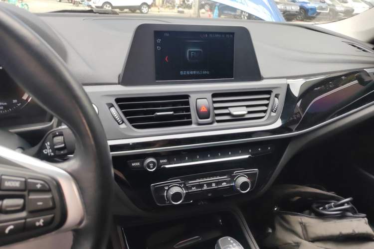 Used BMW 1 Series 2018 Facelifted 118i Sport Edition Audio And AC Panel