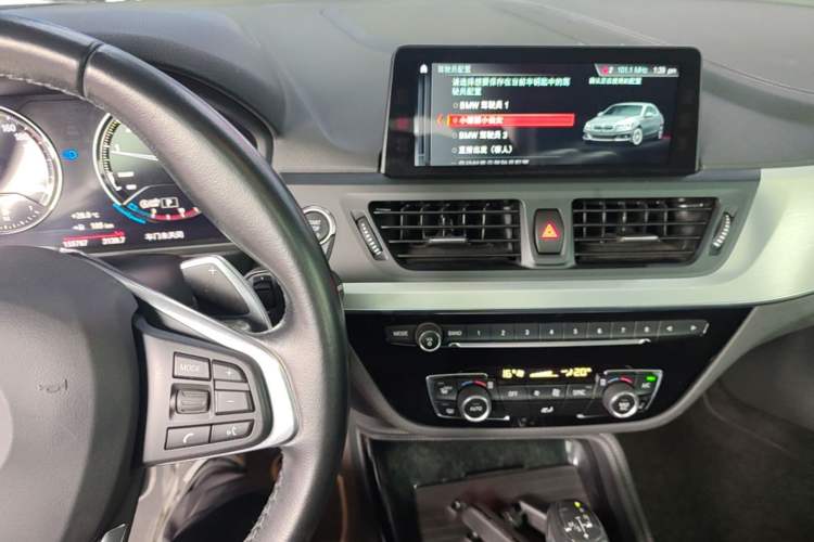 Used BMW 1 Series 2018 120i Design Package Model Audio And AC Panel
