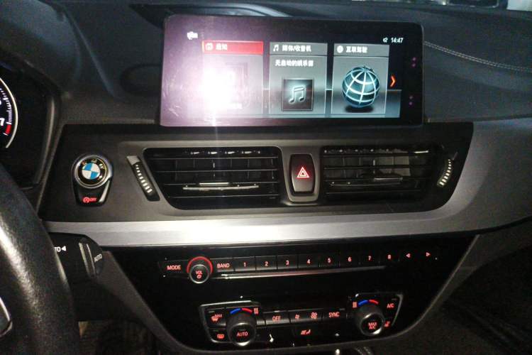 Used BMW 1 Series 2018 120i Design Package Model Audio And AC Panel