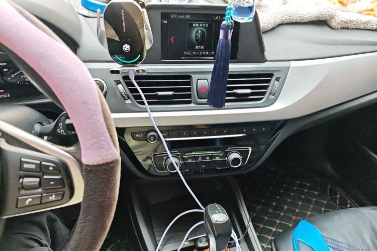 Used BMW 1 Series 2018 118i Fashion Model Audio And AC Panel