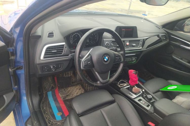 Used BMW 1 Series 2018 Facelifted 118i Sport Edition Center Console