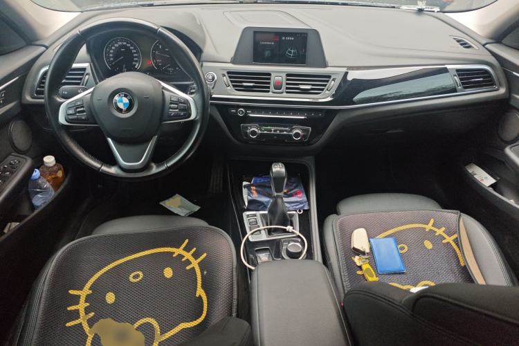 Used BMW 1 Series 2018 118i Sport Edition Center Console