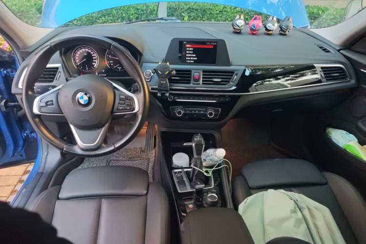 Used BMW 1 Series 2018 Facelifted 118i Sport Edition Center Console